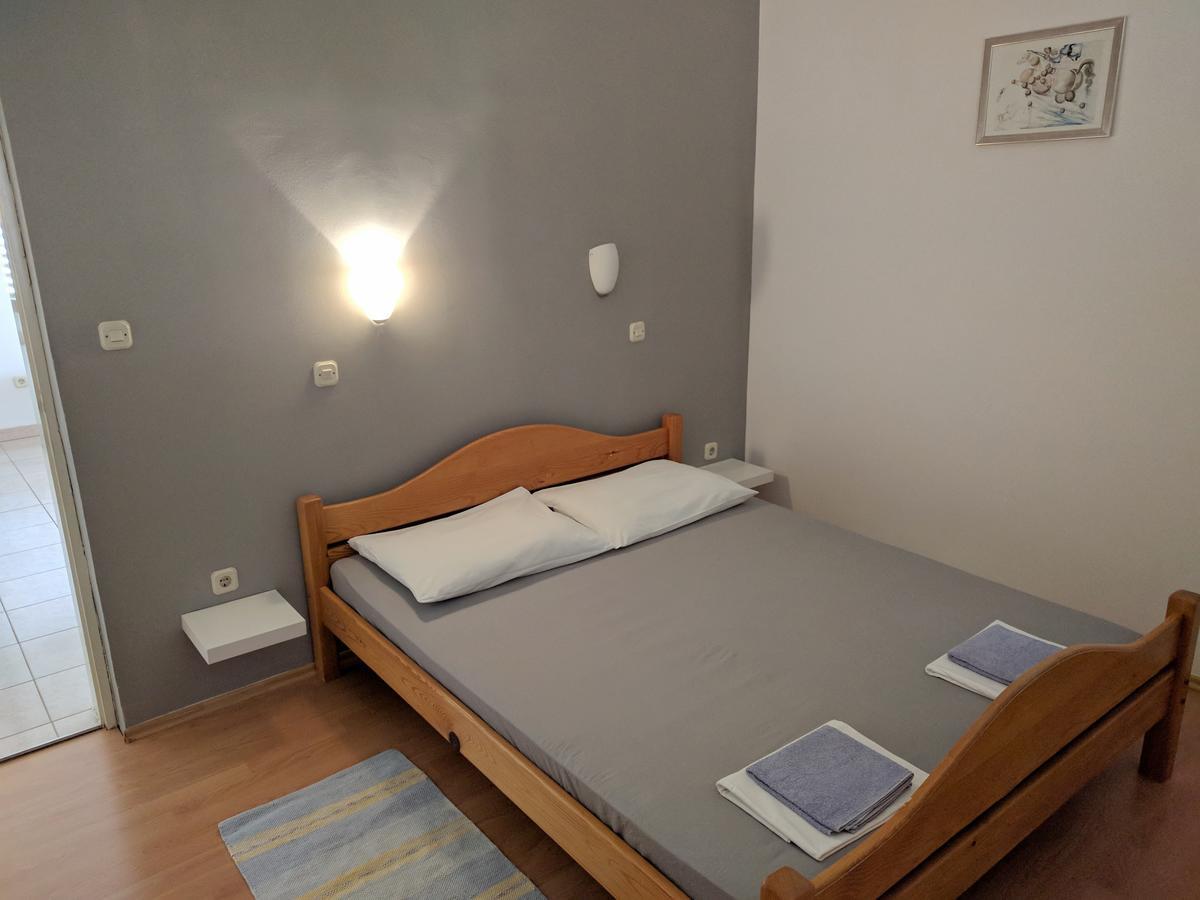 Apartmani Anja Sveta Nedelja  Exterior photo